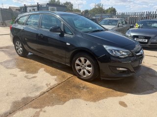 /photos/13415/2c397e9a-3db0-bea4-a104-ff46f14c9db2_i320x240.jpg